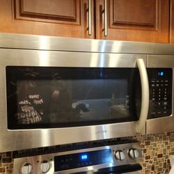 Microwave And Stove