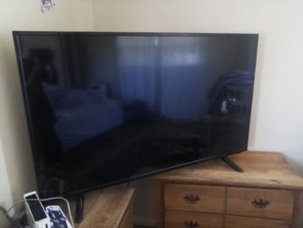 Insignia flat screen..