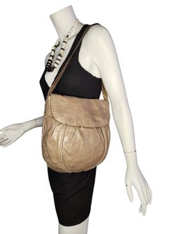Hobo international purse bag beige leather