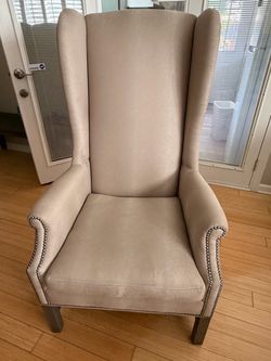 Lee industries sofa chair