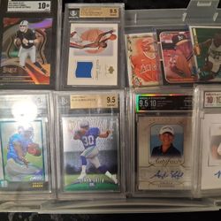 Container 2 Sports Cards