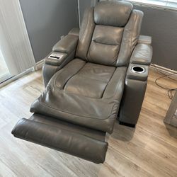 Automatic Recliner