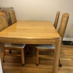 Dining Room Table 