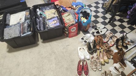 Huge Men & Women’s Clothing & Shoe Resale Lot  65+ Sealed Items, 100+ Loose Pieces, name brand shoes