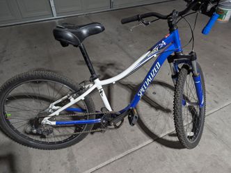 Specialized Hotrock 24