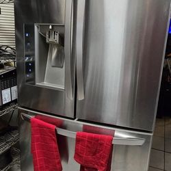USED LG REFRIGERATOR NORMAL WEAR