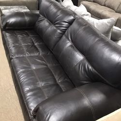 Major Leather Couch And Sectional 
