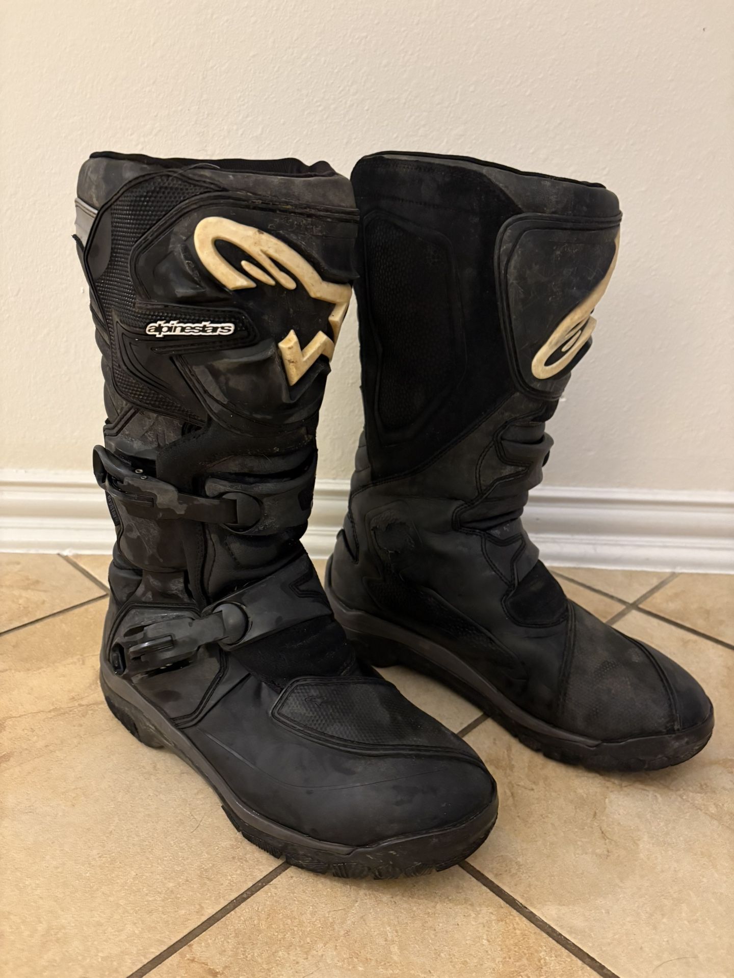 Alpinestars Dirt Bike Boots 