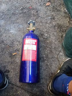 Nos tank