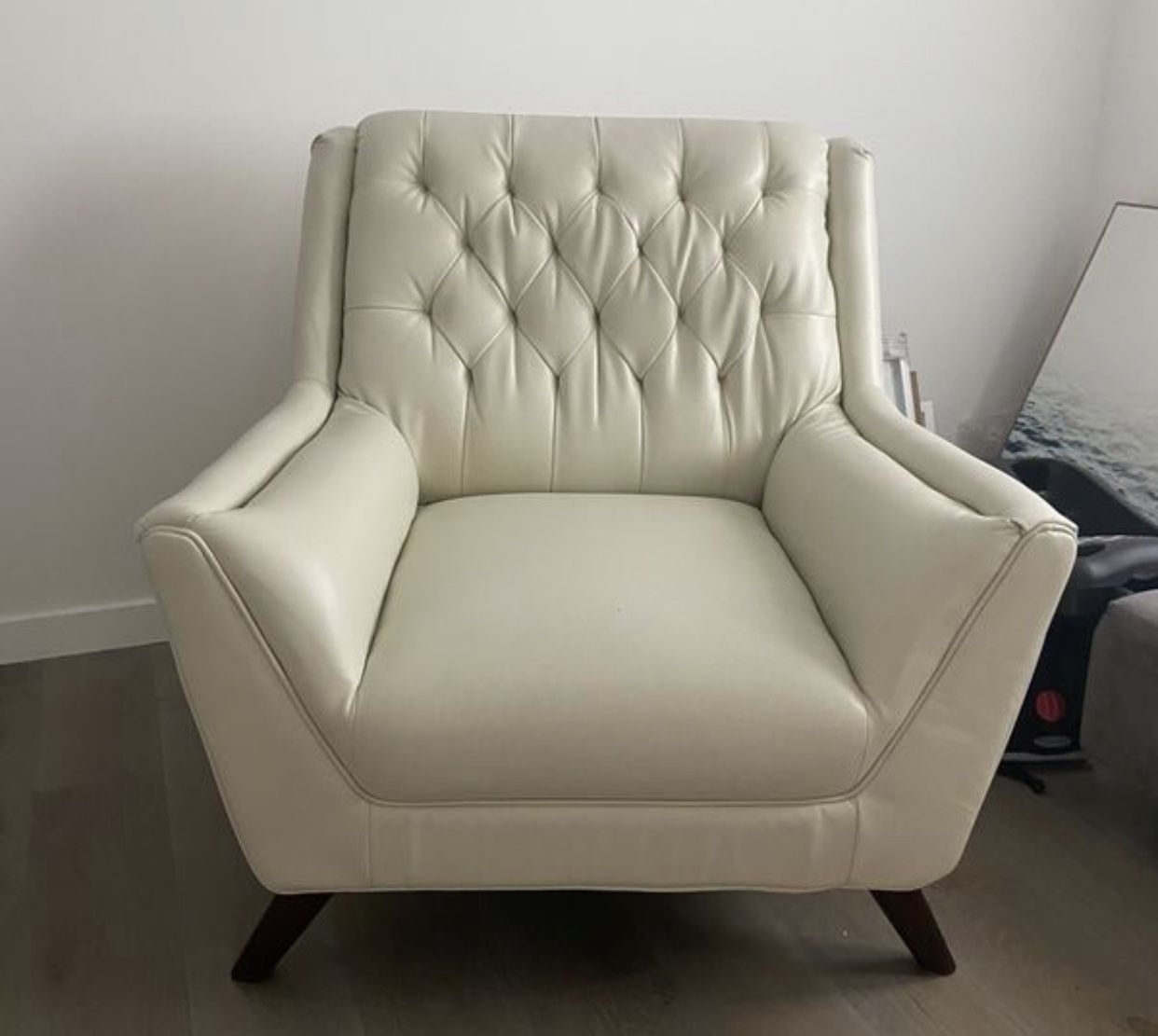 White Mid Century Faux Leather Chair