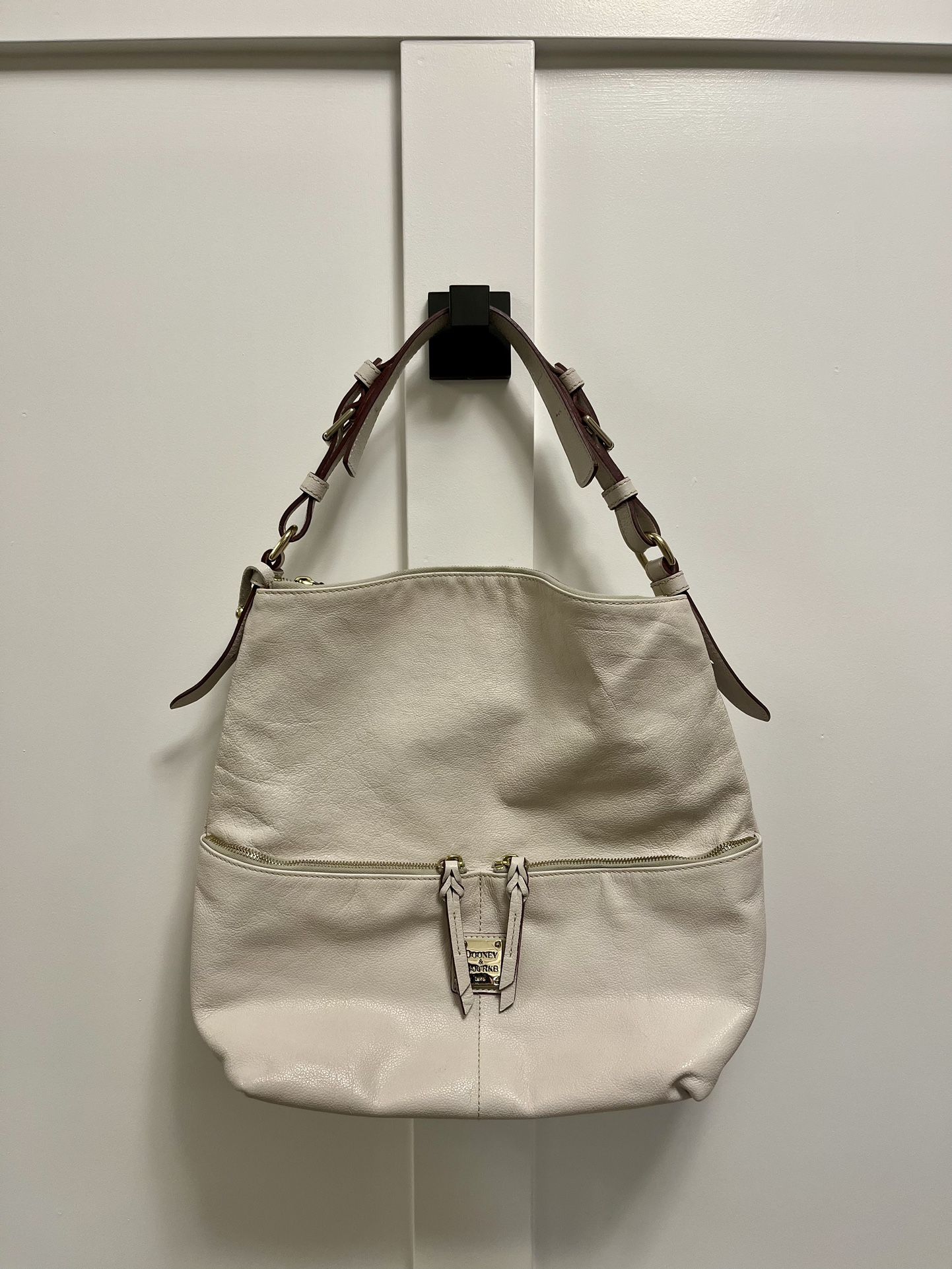 Dooney & Bourke 1975 Beige / Cream Leather Shoulder Satchel Purse Bag Handbag