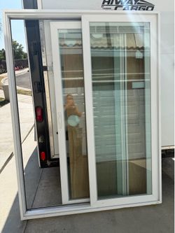 5/0 X 6/8 Milgard Vinyl Patio Sliders with Blinds Between Glass
