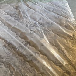 Queen Size Mattress 