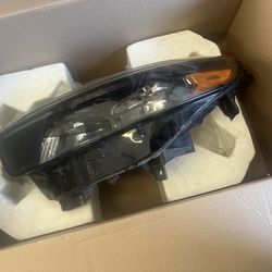 2021 Ford Explorer Left Headlight