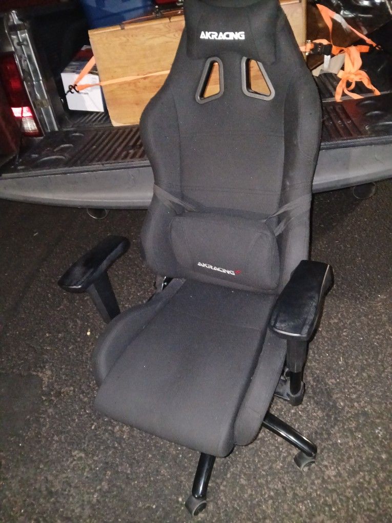 AKRACING Core Series EX Fabric Gaming Chair - Black. Used but good condition.