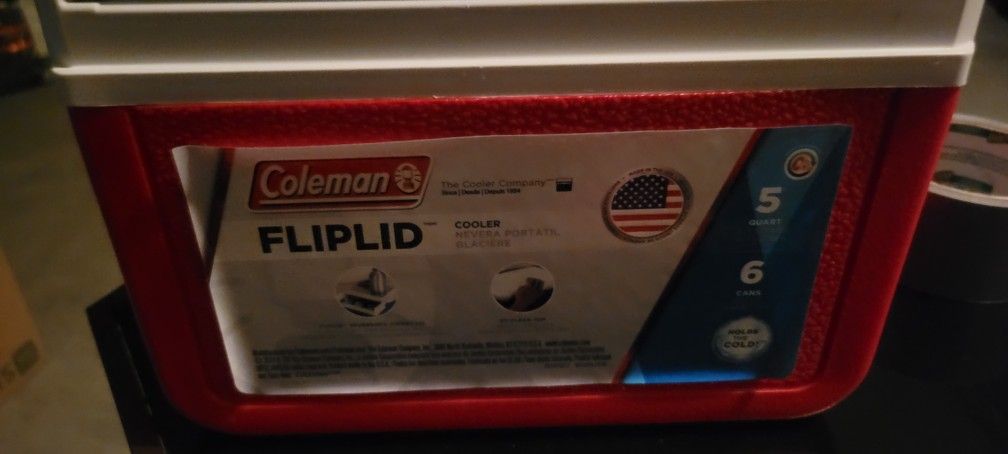 Coleman Fliplid Mini Cooler New