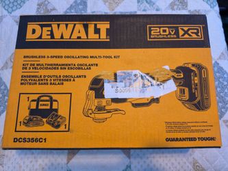 DeWalt 20V XR Brushless Oscillating Multi-Tool Kit DCS356C1