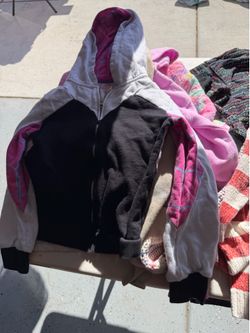 Girl clothes size 10/12