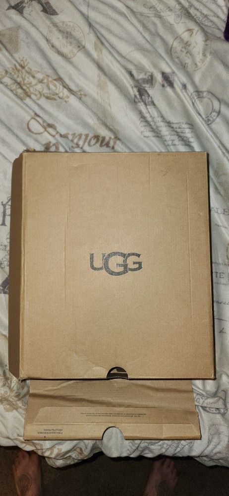 ugg boots brand new