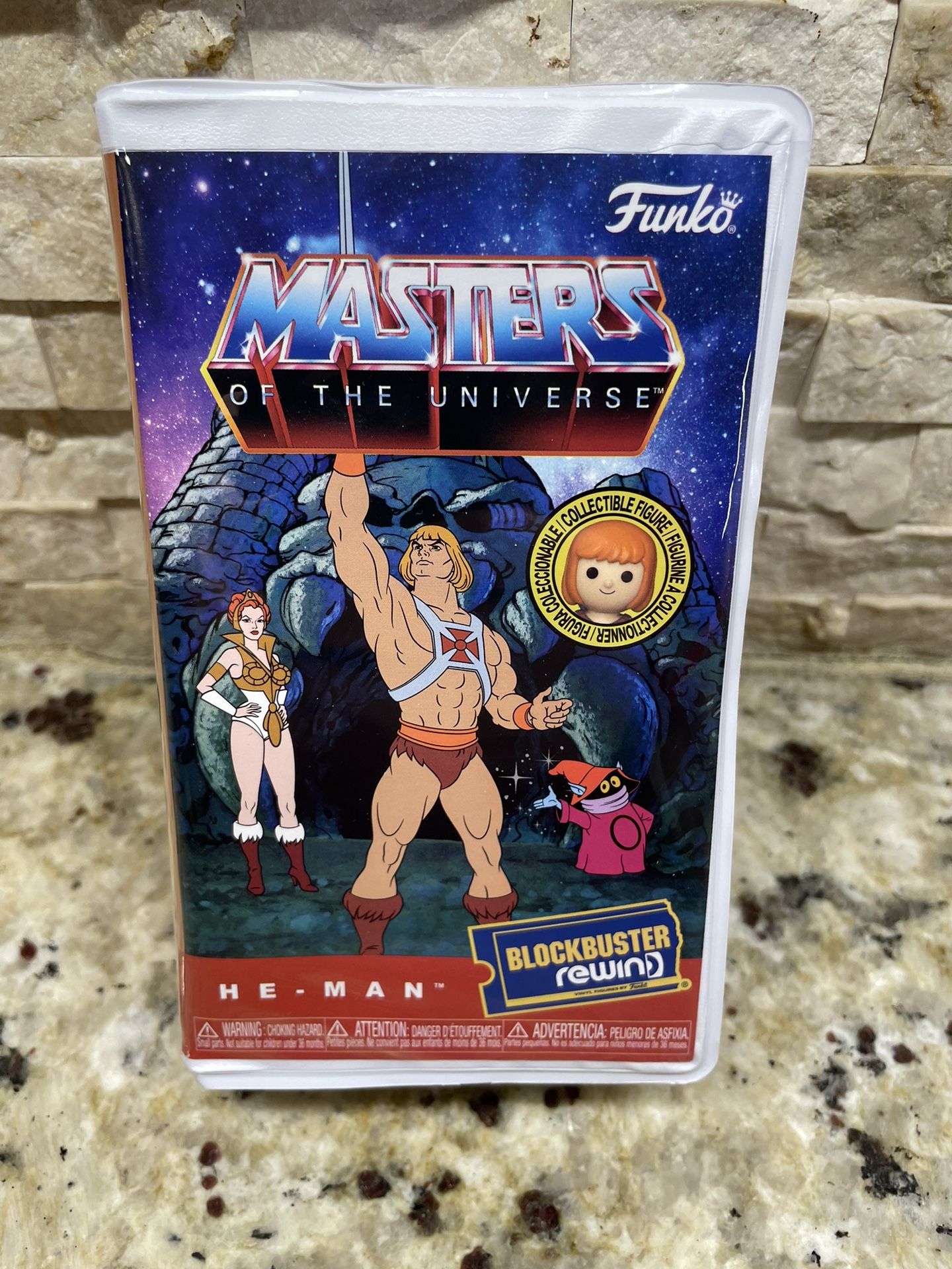 FUNKO MASTERS OF THE UNIVERSE "BLOCKBUSTER REWIND" FIGURE+CARD+CASE (HE-MAN) -b