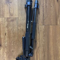 Tripod
