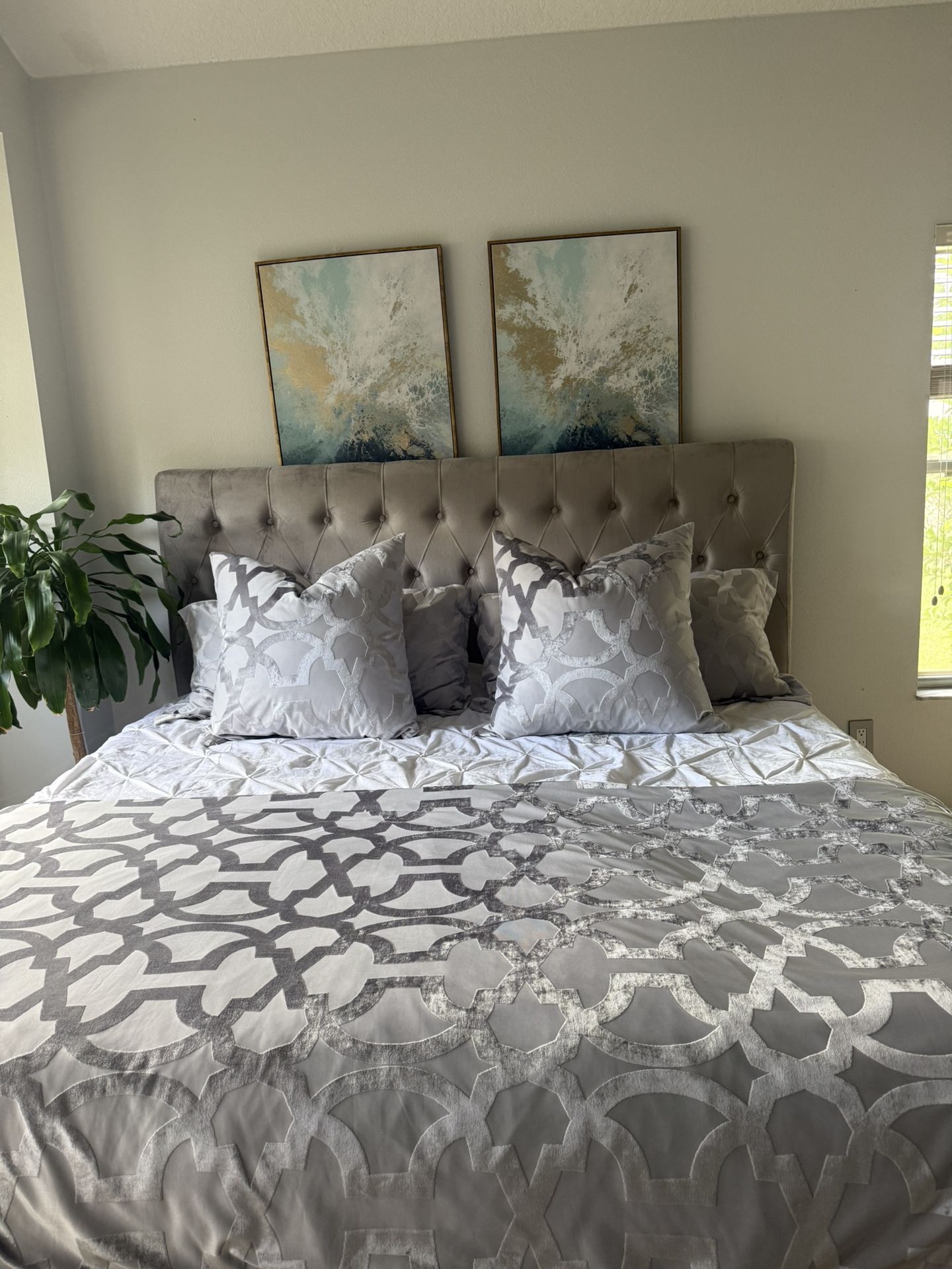 King Bed Frame With Mattress And Box Spring