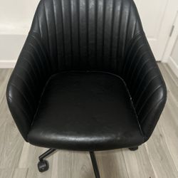 Black Desk chair 