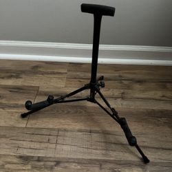 Guitar stand