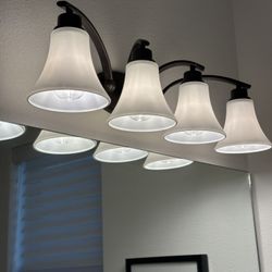 4 Heads  Bathroom wall lamp