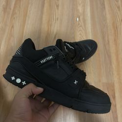 Louis Vuitton trainers 