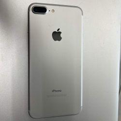 iPhone 7 plus 128gb | Unlocked | store warranty | comes with cable & charger 