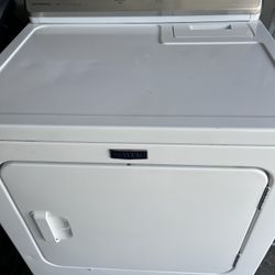 MAYTAG DRYER