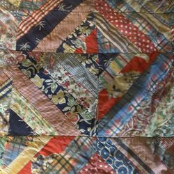 Beautiful vintage reversible quilt