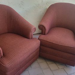 2 Thomasville swivel chairs