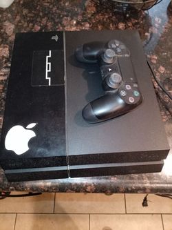 PlayStation 4 and controller