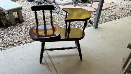 Phone conversation table