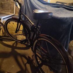 Custom Cruiser Bike Very good Shape.. Custom Art On FendersNo Rust Awesome Bike