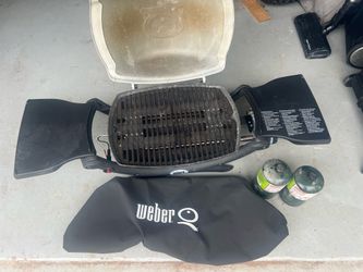 Webber portable Q grill
