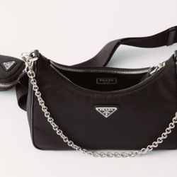 Prada 2005 re Edition Nylon Black