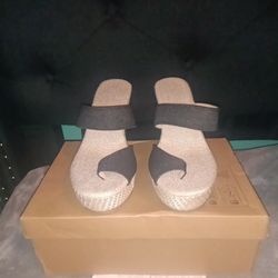 women's shoes