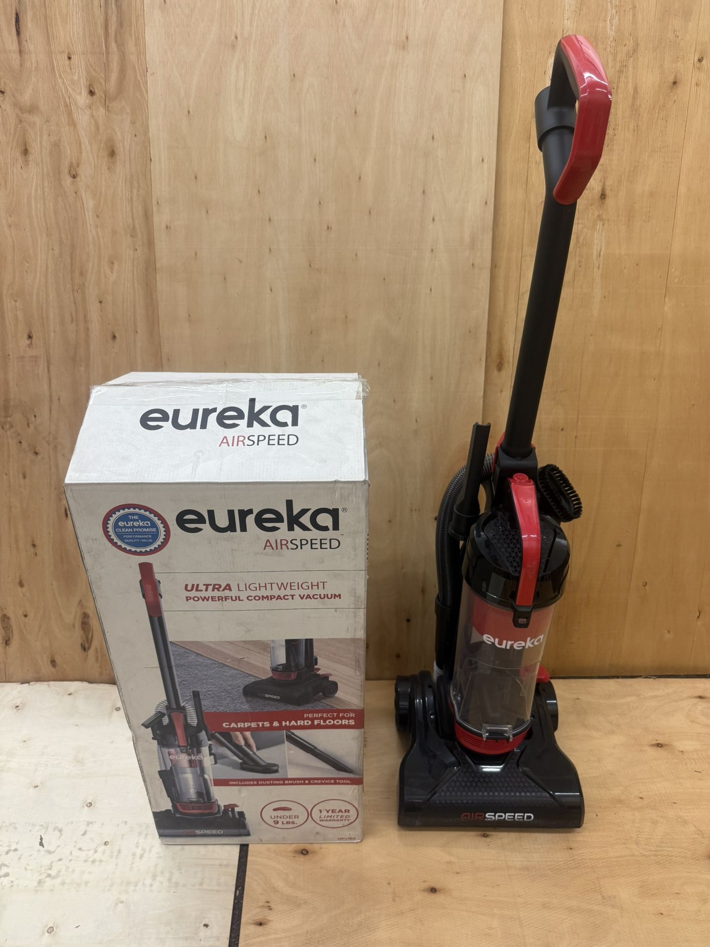 Eureka Vacuum Airspeed Lightweight 