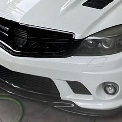 C63 2009 Carbon Lip Used