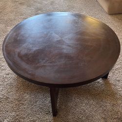 40” Round Mahogany Brown Coffee Table