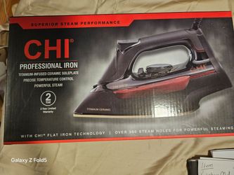 CHI Professional Steam Iron 1700W