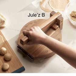 Princess House. Prensa De Madera Para Hacer Tortillas Nueva En Su Caja 