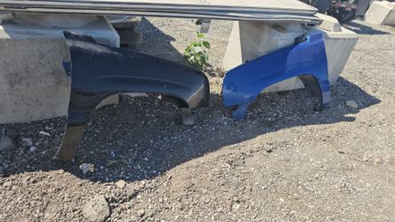Chevy cat eye 2003-06 Fenders