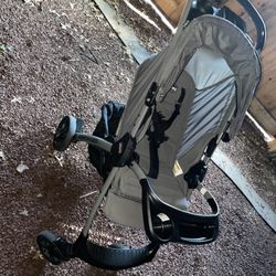 Chico Stroller- CLEAN! 
