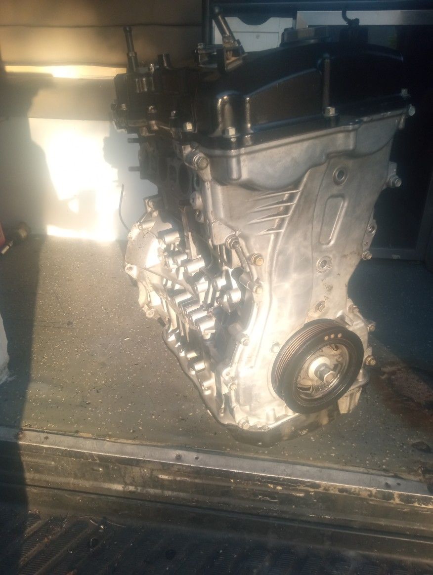 2.4 Kia Engine