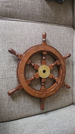 Small shipwheel