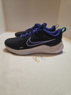 Nike Women's shoes